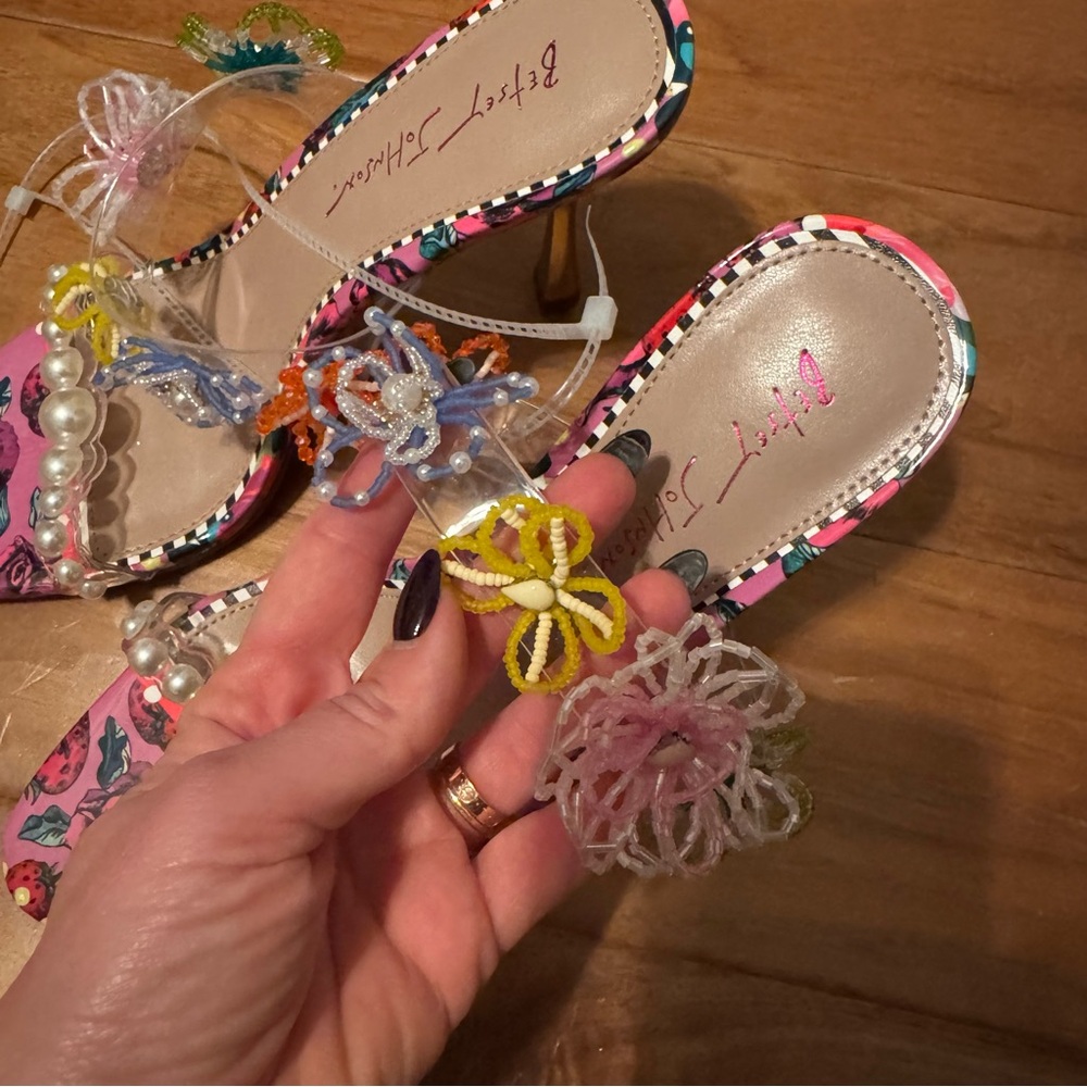 NWT BETSEY JOHNSON Goldiee Embellished Heeled Sandals Sz 11 (no original box) - Picture 11 of 14